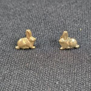 Cute Gold Tone Rabbit Bunny Stud Earrings Animal Fashion Jewelry Gift